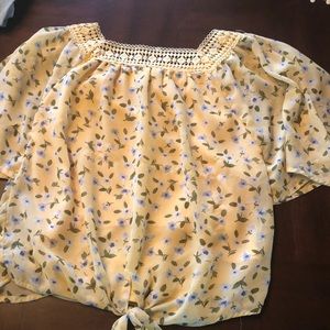 Cute Yellow Floral shirt for girls!